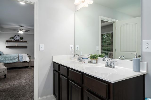 5150 MEADOWCREEK COURT, Bessemer, AL 35022