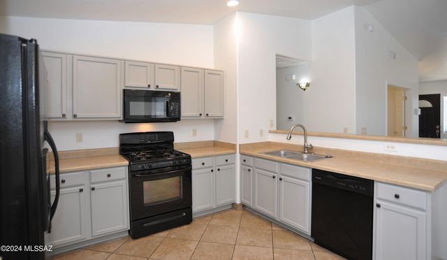 2851 E Paseo La Tierra Buena, Tucson, AZ 85706