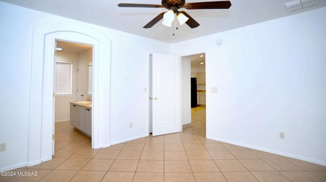 2851 E Paseo La Tierra Buena, Tucson, AZ 85706