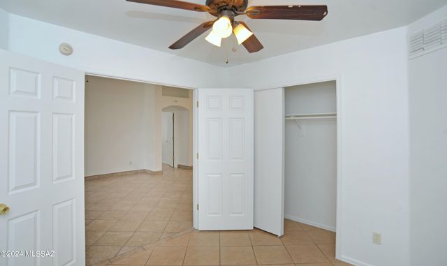 2851 E Paseo La Tierra Buena, Tucson, AZ 85706