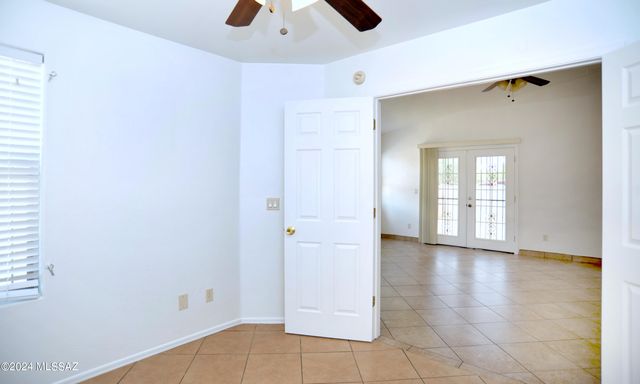 2851 E Paseo La Tierra Buena, Tucson, AZ 85706