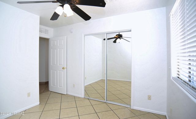 2851 E Paseo La Tierra Buena, Tucson, AZ 85706