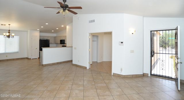 2851 E Paseo La Tierra Buena, Tucson, AZ 85706