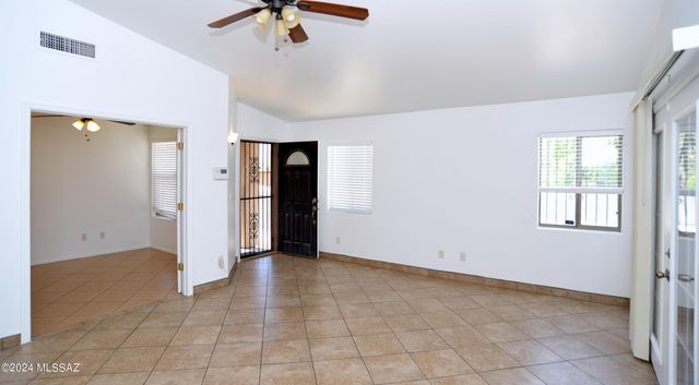2851 E Paseo La Tierra Buena, Tucson, AZ 85706