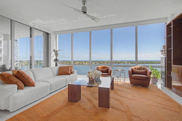 3 WATER CLUB Way 1201, North Palm Beach, FL 33408
