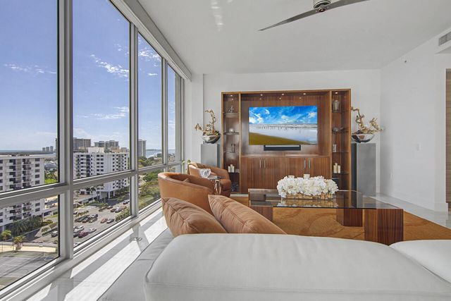 3 WATER CLUB Way 1201, North Palm Beach, FL 33408