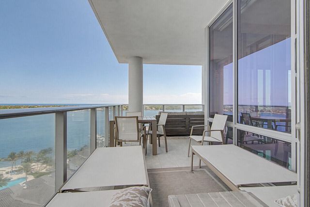 3 WATER CLUB Way 1201, North Palm Beach, FL 33408