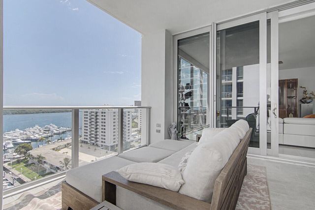 3 WATER CLUB Way 1201, North Palm Beach, FL 33408