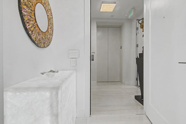 3 WATER CLUB Way 1201, North Palm Beach, FL 33408