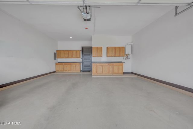7304 CANYON WREN Avenue, El Paso, TX 79911