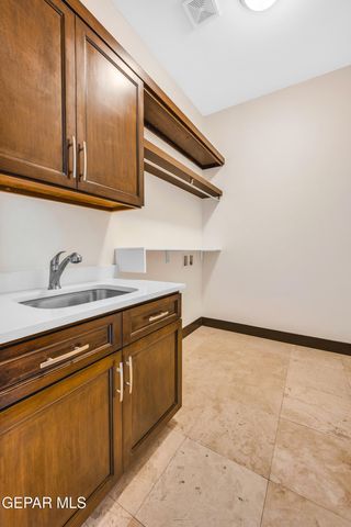 7304 CANYON WREN Avenue, El Paso, TX 79911