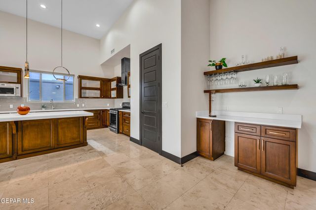 7304 CANYON WREN Avenue, El Paso, TX 79911