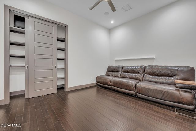 7304 CANYON WREN Avenue, El Paso, TX 79911