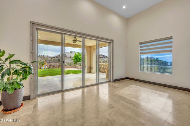 7304 CANYON WREN Avenue, El Paso, TX 79911