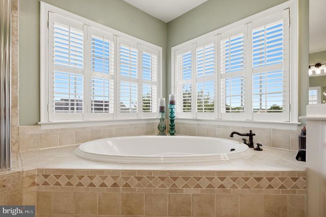 505 COBBLER DR, Berryville, VA 22611