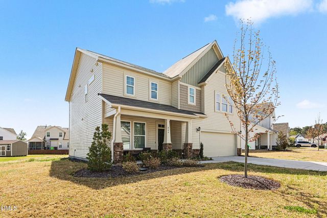 844 Golden Plum Lane, Zebulon, NC 27597