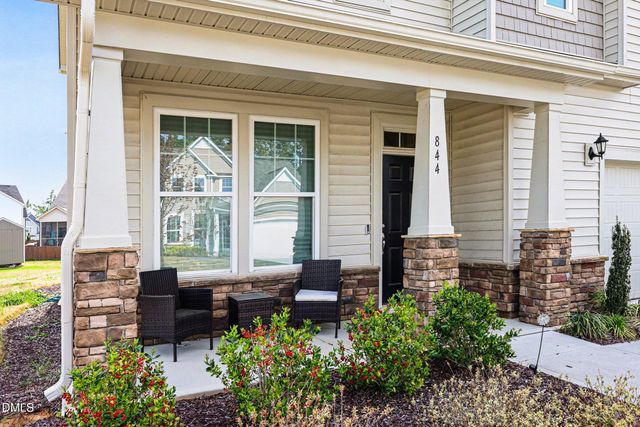 844 Golden Plum Lane, Zebulon, NC 27597