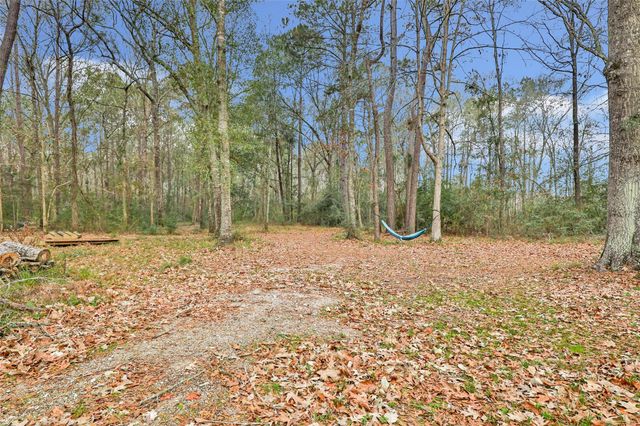 9660 Fostoria Road, Cleveland, TX 77328