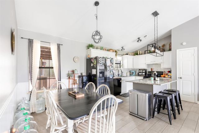 9660 Fostoria Road, Cleveland, TX 77328