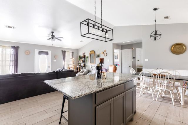 9660 Fostoria Road, Cleveland, TX 77328