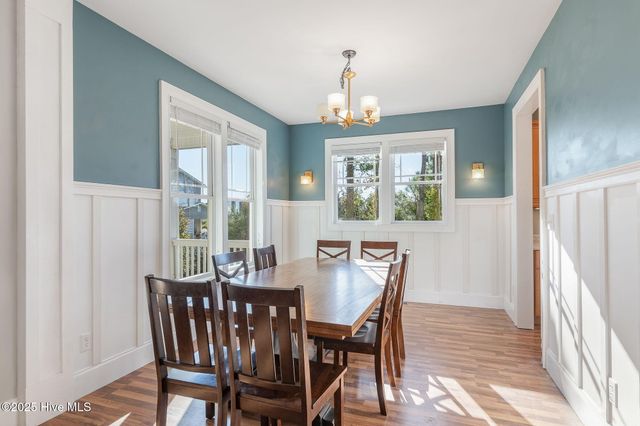 306 Joan Court, Beaufort, NC 28516