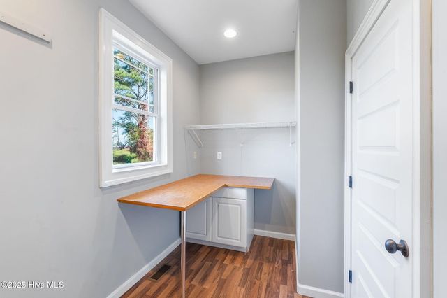 306 Joan Court, Beaufort, NC 28516