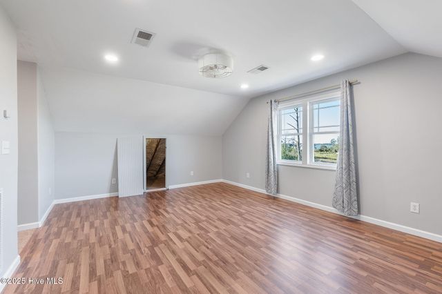 306 Joan Court, Beaufort, NC 28516