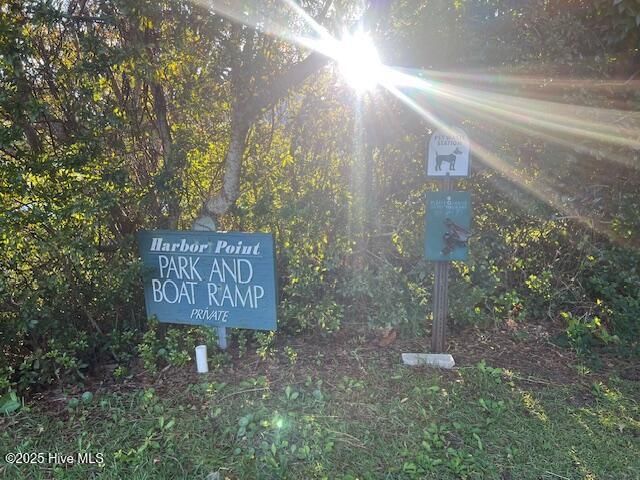 306 Joan Court, Beaufort, NC 28516