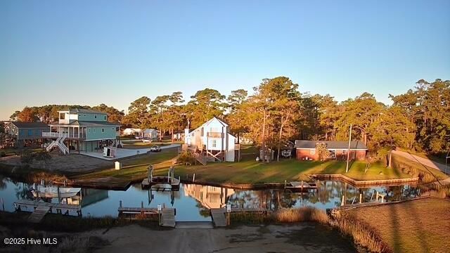 306 Joan Court, Beaufort, NC 28516