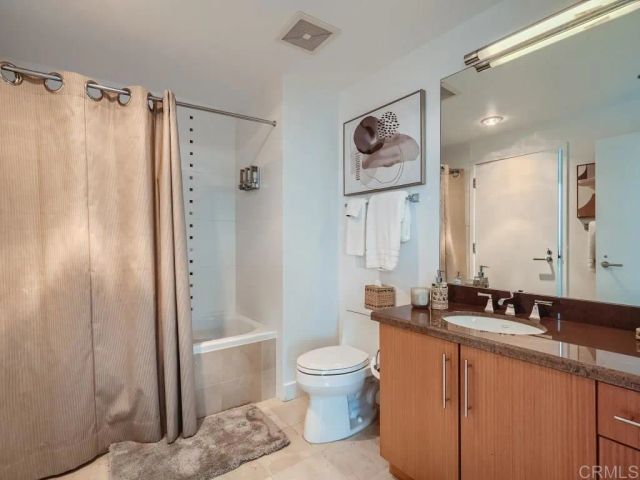 325 7th Avenue 2101, San Diego, CA 92101