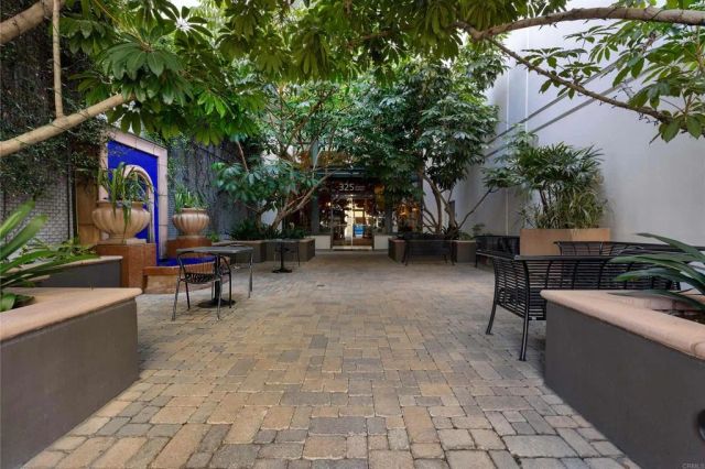 325 7th Avenue 2101, San Diego, CA 92101