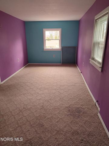 6043 Pickard Drive, Toledo, OH 43613