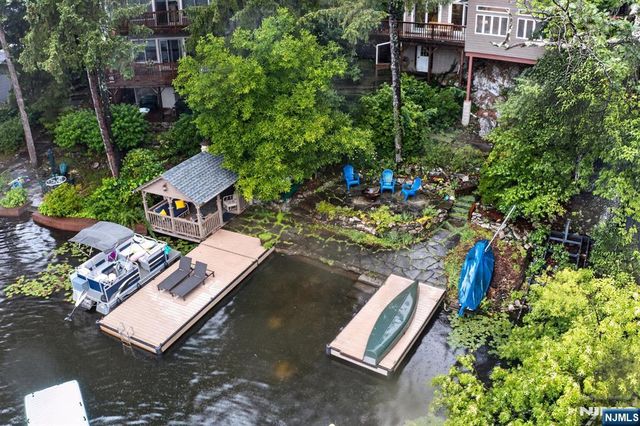 106 Demarest, Bloomingdale, NJ 07403