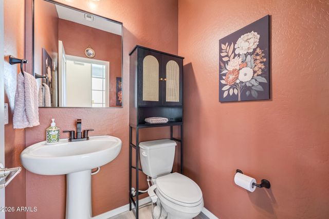 1736 E BRIDGEPORT Parkway, Gilbert, AZ 85295