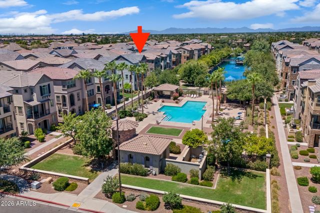 1736 E BRIDGEPORT Parkway, Gilbert, AZ 85295