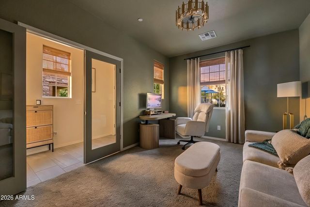 1736 E BRIDGEPORT Parkway, Gilbert, AZ 85295