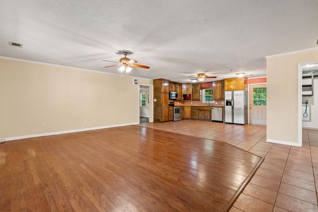 219 Oak Valley Drive, Hot Springs, AR 71913