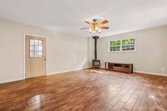 219 Oak Valley Drive, Hot Springs, AR 71913