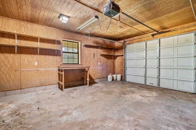 219 Oak Valley Drive, Hot Springs, AR 71913