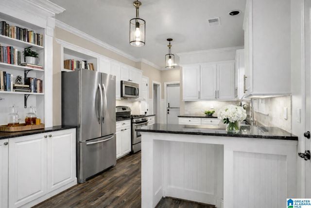 561 ALSTON PARK DRIVE, Vestavia Hills, AL 35242