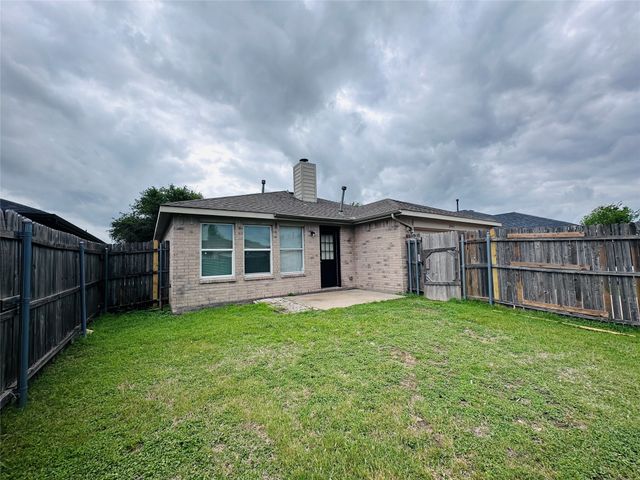 2463 Marimont Lane, Lancaster, TX 75134