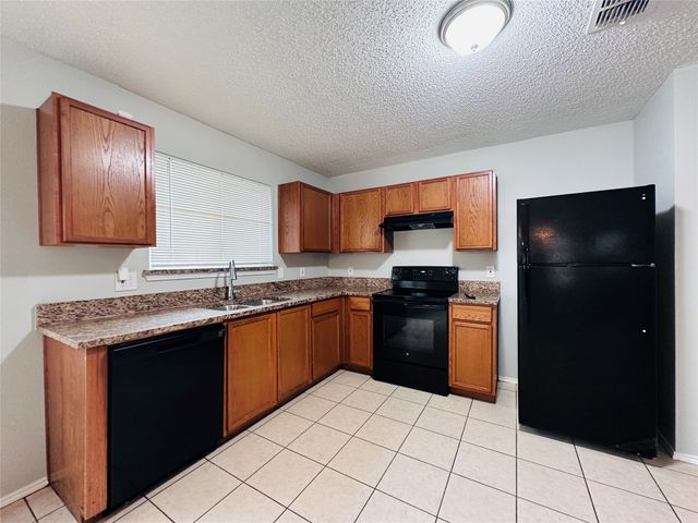 2463 Marimont Lane, Lancaster, TX 75134