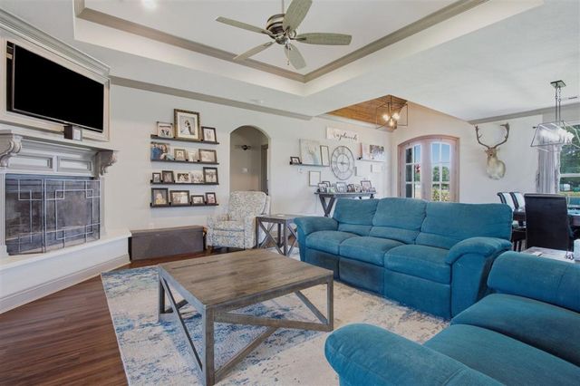 310 Tiffany Dawn Lp, Sulphur, LA 70665