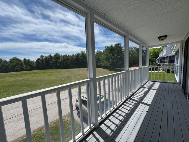 40 Collins Landing Rd Unit 7, Weare, NH 03281