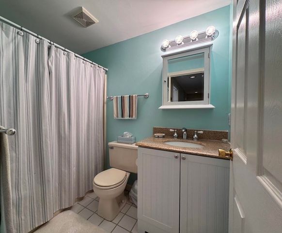 40 Collins Landing Rd Unit 7, Weare, NH 03281