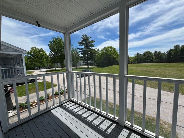40 Collins Landing Rd Unit 7, Weare, NH 03281