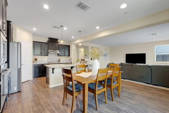 2312 Flagstaff Way, Roseville, CA 95747