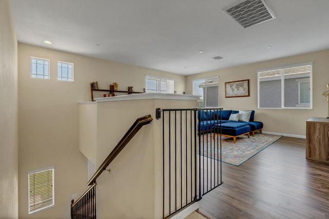 2312 Flagstaff Way, Roseville, CA 95747