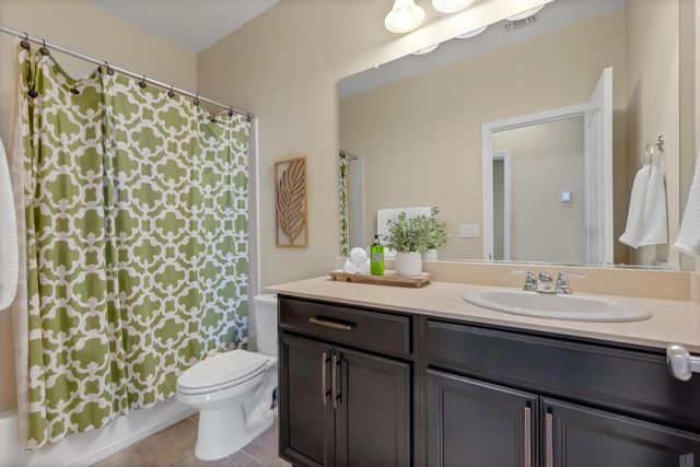 2312 Flagstaff Way, Roseville, CA 95747