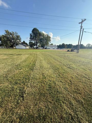 375 Jeffries Lane, Hustonville, KY 40437